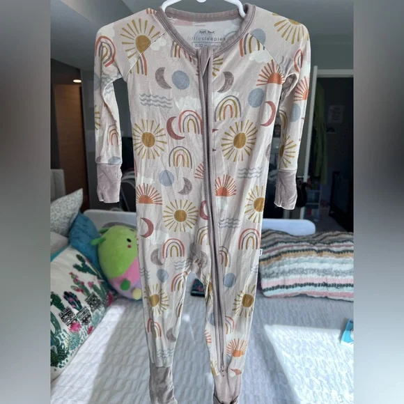 Little Sleepies Desert Sunrise Zippy Pajama Size 6-12M GUC - Picture 2 of 6
